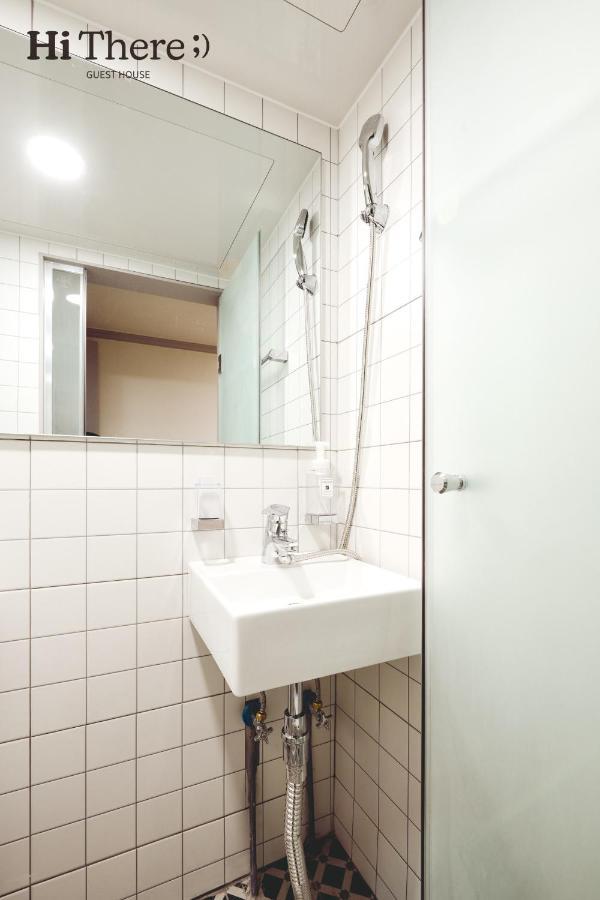 Hithere Guesthouse Сеул Экстерьер фото