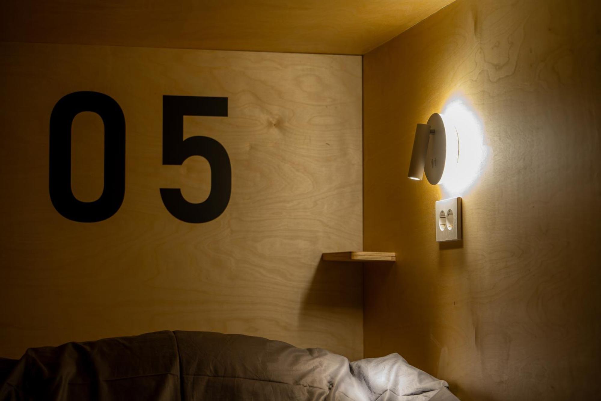 Hithere Guesthouse Сеул Экстерьер фото